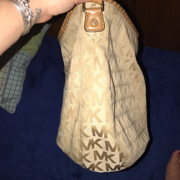 EUC Michael Kors Bag - Picture 5 of 6